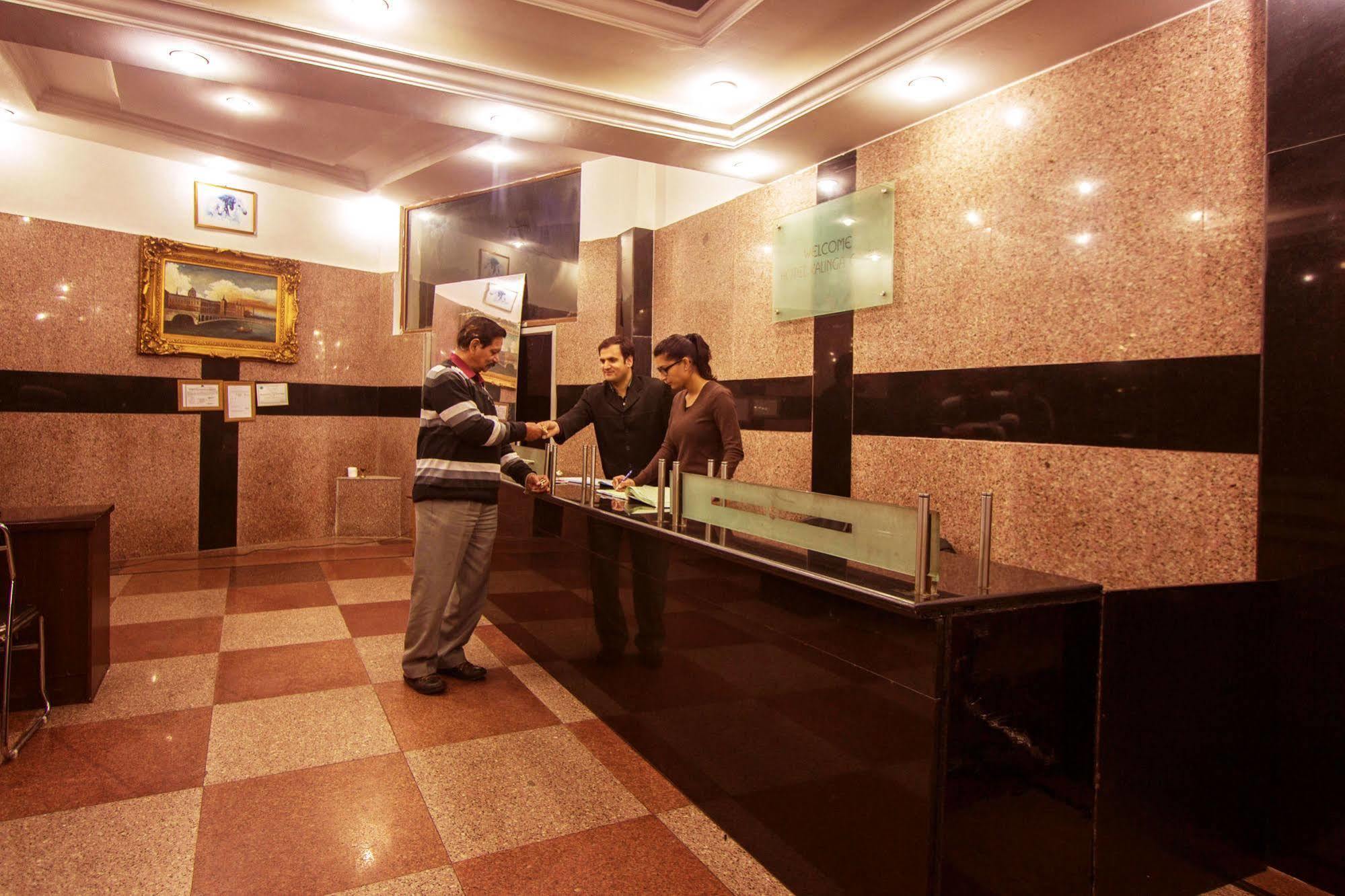 Kalinga Grand Hotel Manāli Esterno foto
