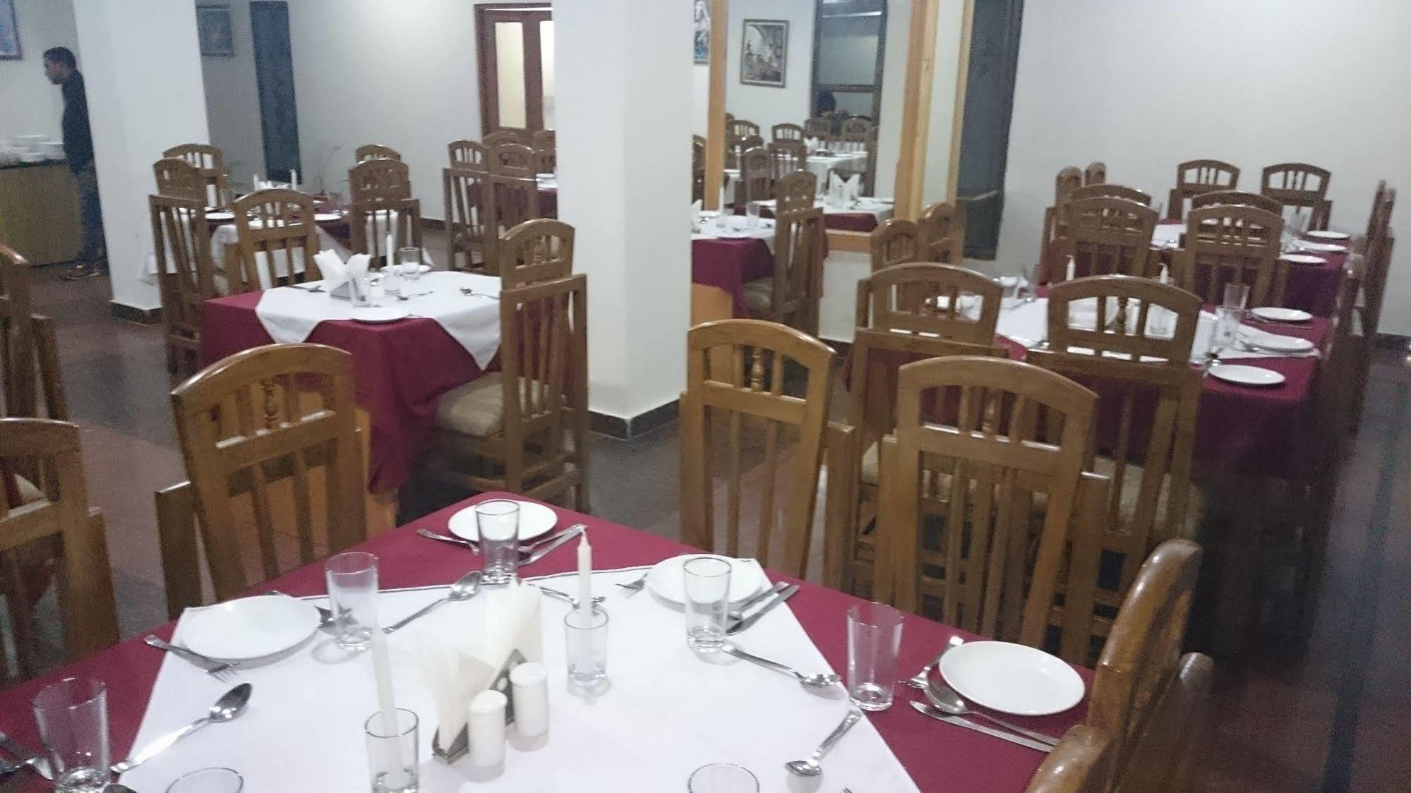 Kalinga Grand Hotel Manāli Esterno foto
