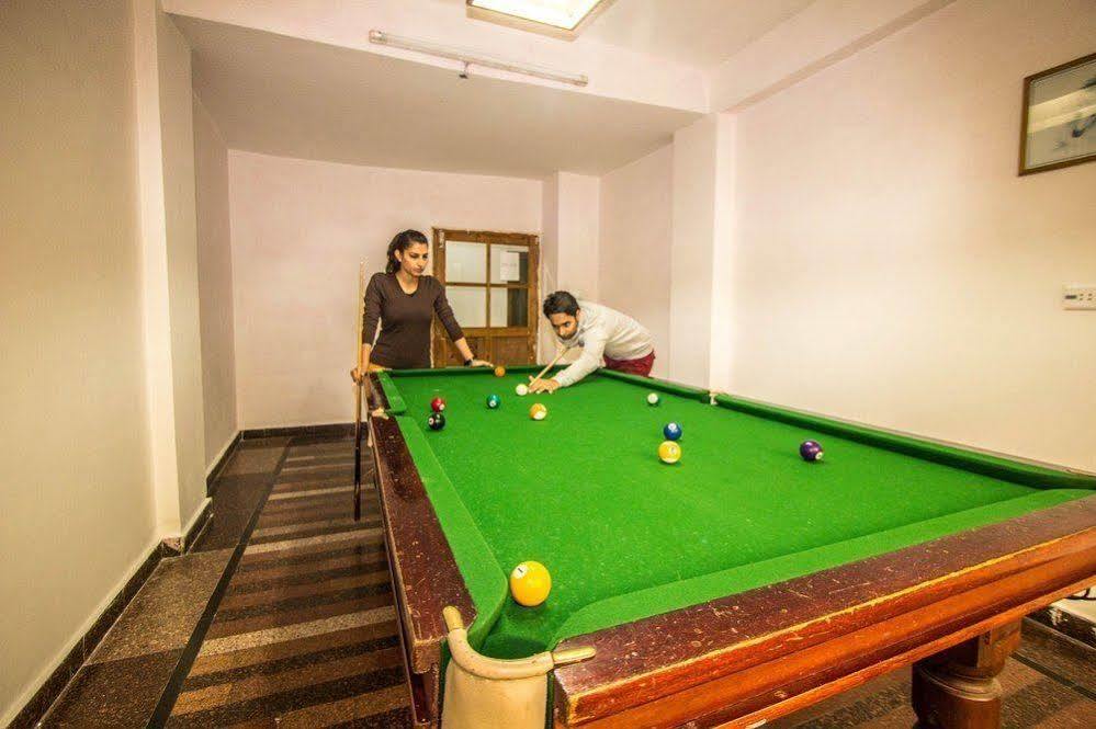 Kalinga Grand Hotel Manāli Esterno foto